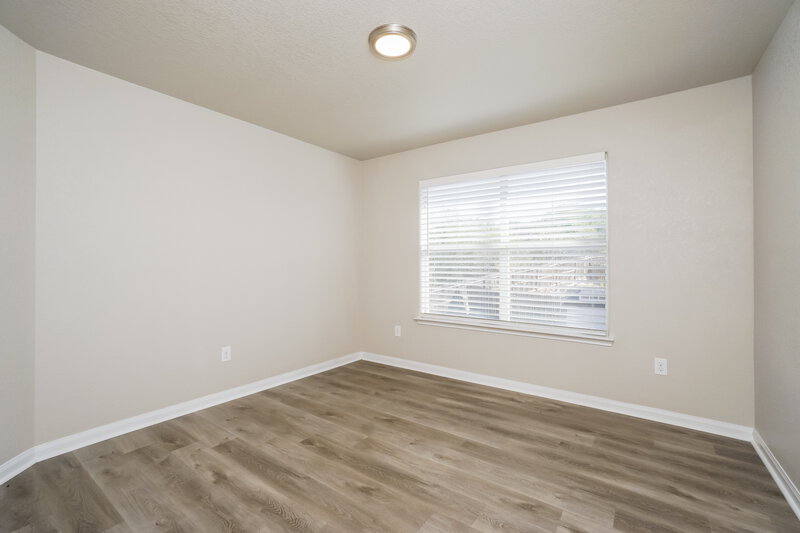 1,450/Mo, 5410 Chase Canyon San Antonio, TX 78252 Bedroom View