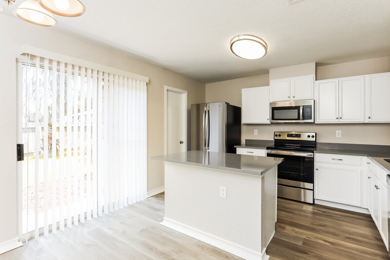 0/Mo, 1231 Range Finder San Antonio, TX 78245 Kitchen View