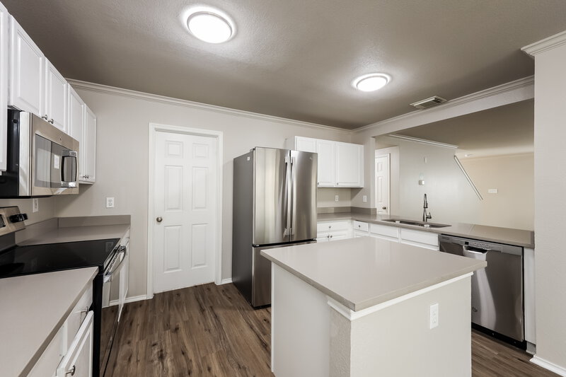 2,195/Mo, 310 Upland Creek San Antonio, TX 78245 Kitchen View 2