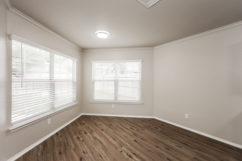 2,195/Mo, 310 Upland Creek San Antonio, TX 78245 Bedroom View 4