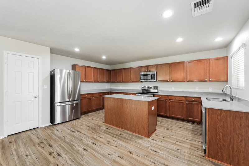 2,165/Mo, 302 Palma Noce San Antonio, TX 78253 Kitchen View