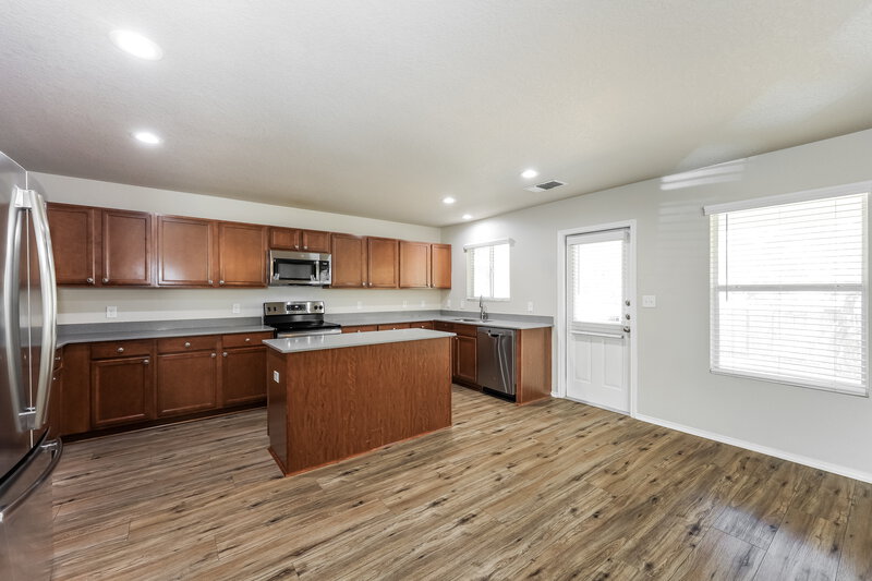 2,165/Mo, 302 Palma Noce San Antonio, TX 78253 Kitchen View 2