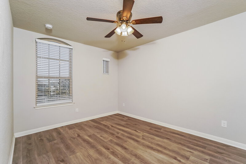 1,830/Mo, 3504 Silver Set San Antonio, TX 78245 Bedroom View 3