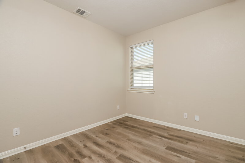 1,660/Mo, 8233 Oak Harvest Dr San Antonio, TX 78254 Bedroom View 2