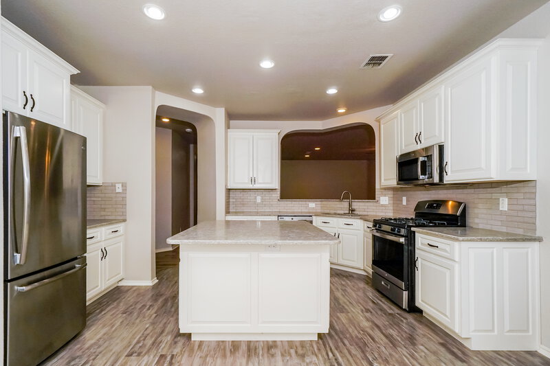 1,710/Mo, 342 Soaring Breeze San Antonio, TX 78253 Kitchen View