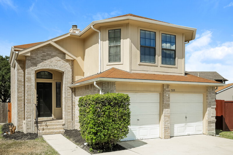 2,110/Mo, 7319 Autumn Brook Converse, TX 78109 Front View