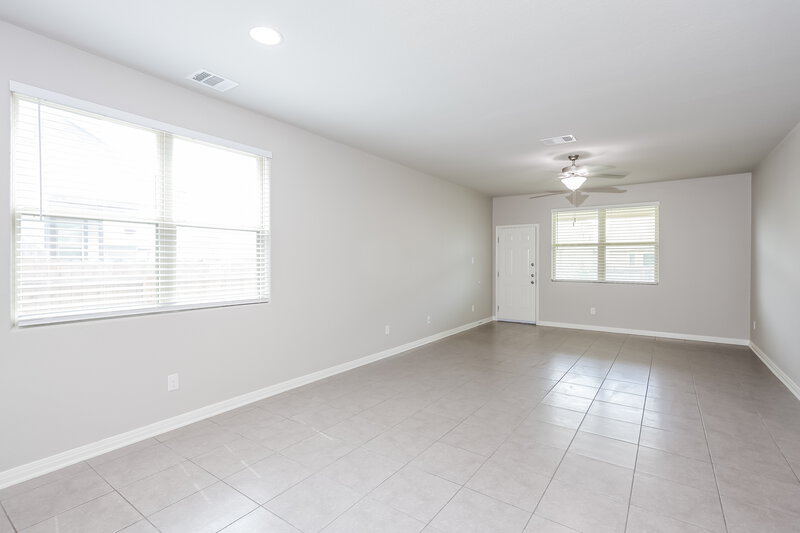 2,225/Mo, 11330 Charismatic San Antonio, TX 78245 Living Room View
