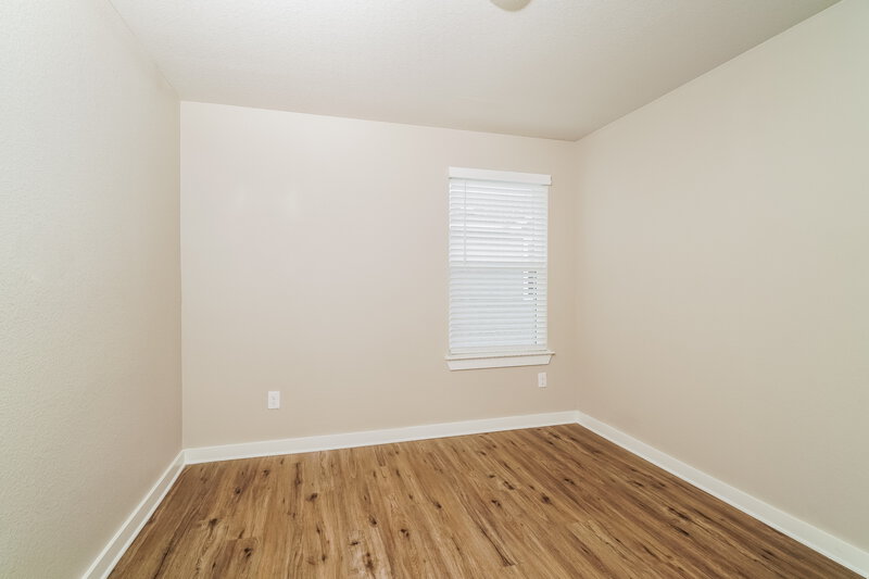 2,135/Mo, 5111 Wells Park Marion, TX 78124 Bedroom View 2