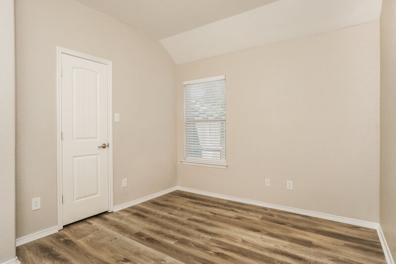 1,905/Mo, 577 Saddle Back Trail Cibolo, TX 78108 Bedroom View 2