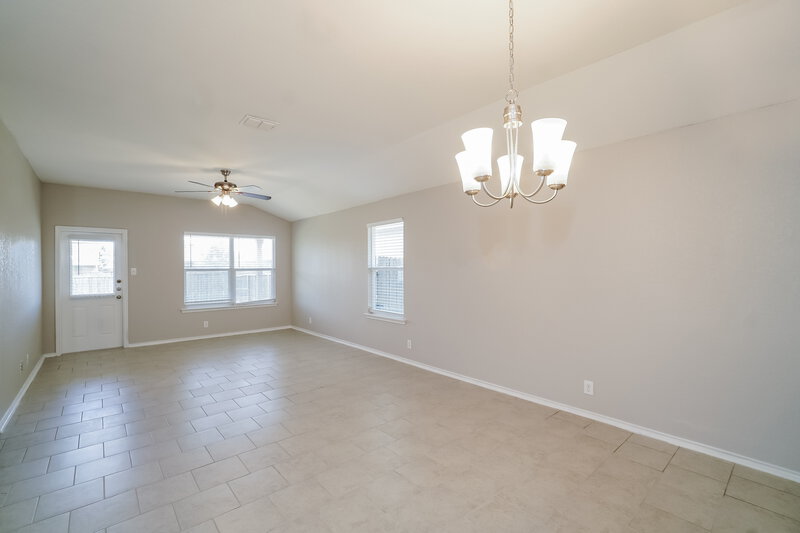 2,085/Mo, 15130 Cinnamon Teal San Antonio, TX 78253 Dining Room View