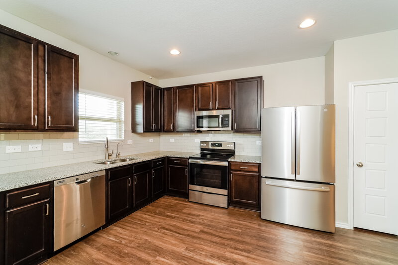 1,820/Mo, 7234 Birch Stage San Antonio, TX 78244 Kitchen View
