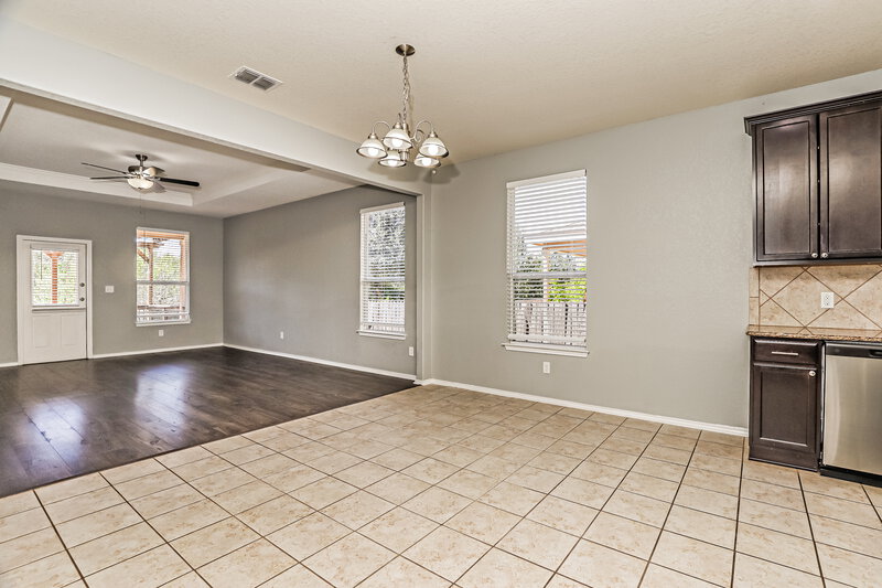 1,905/Mo, 7606 Paraiso Point Boerne, TX 78015 Dining Room View