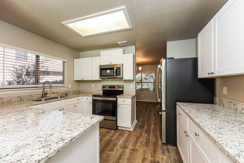 1,815/Mo, 8003 Coco Meadow Dr Converse, TX 78109 Kitchen View 2