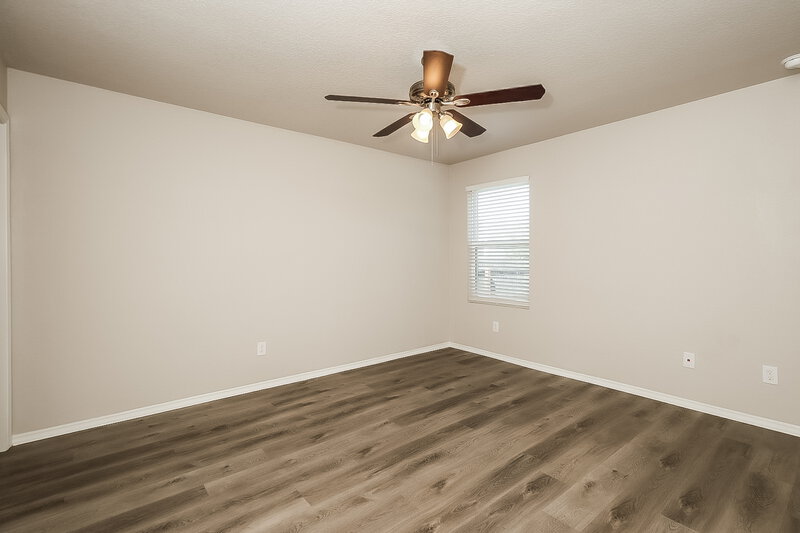 1,700/Mo, 1227 Lora Robbins San Antonio, TX 78245 Main Bedroom View