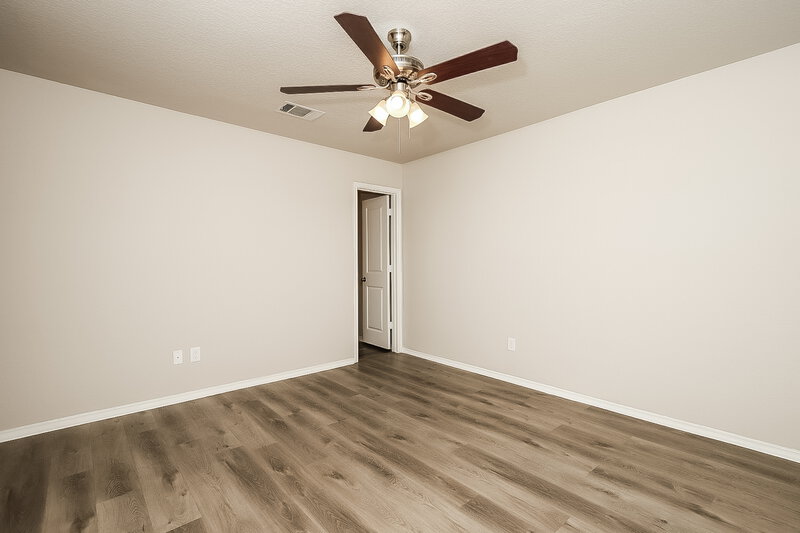 1,700/Mo, 1227 Lora Robbins San Antonio, TX 78245 Main Bedroom View 2