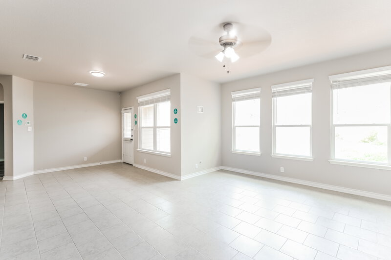 2,090/Mo, 14911 Cave Swallow San Antonio, TX 78253 Living Room View 2