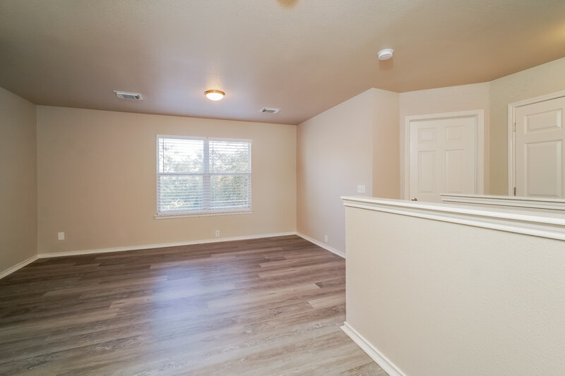 1,995/Mo, 8210 Vallecito Run San Antonio, TX 78250 Loft View 2