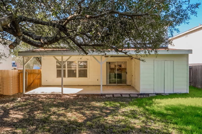 1,995/Mo, 8210 Vallecito Run San Antonio, TX 78250 Rear View