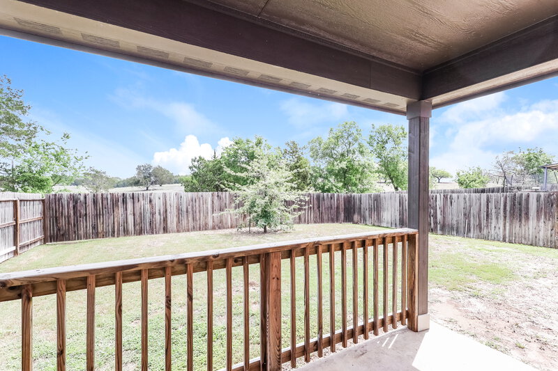 1,905/Mo, 512 Shelton Pass Cibolo, TX 78108 Deck View