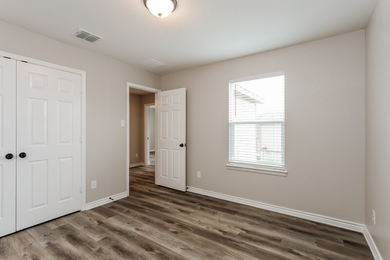 1,875/Mo, 8107 Broussard San Antonio, TX 78253 Bedroom View 2