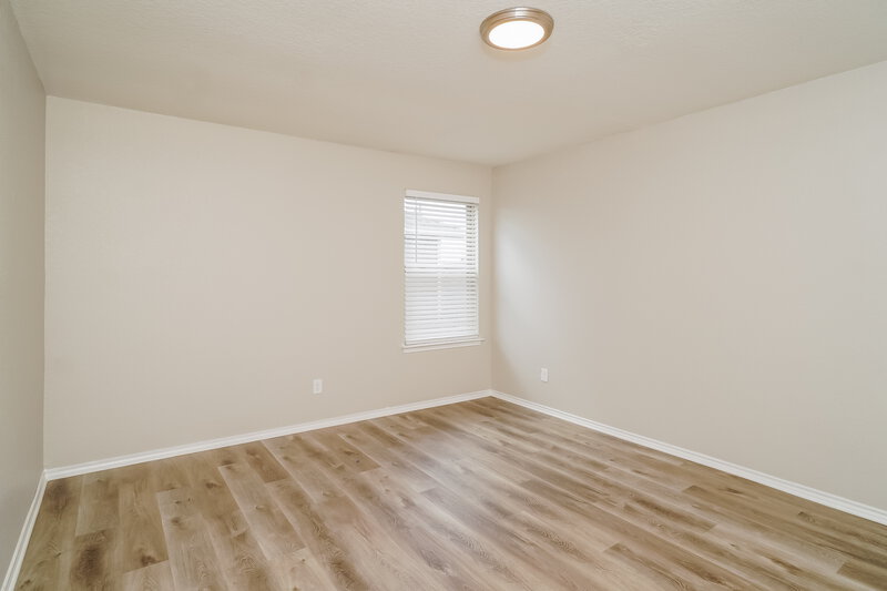 2,040/Mo, 9719 Belmore Cove San Antonio, TX 78245 Bedroom View 3