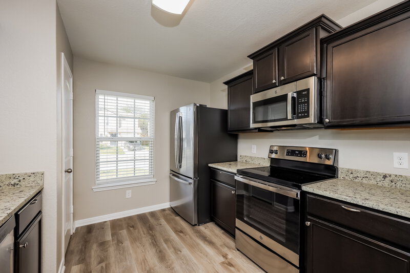 1,905/Mo, 3626 Southton Vw San Antonio, TX 78222 Kitchen View 2
