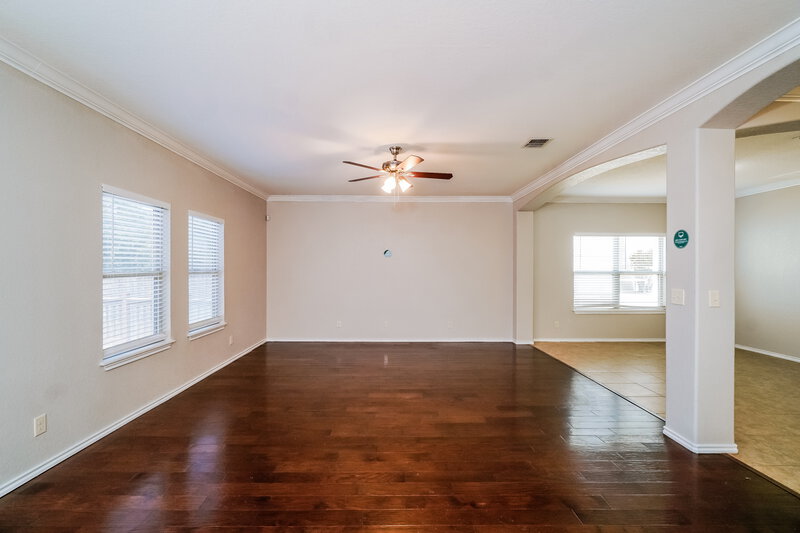 2,070/Mo, 419 Tequila Rnch San Antonio, TX 78245 Living Room View