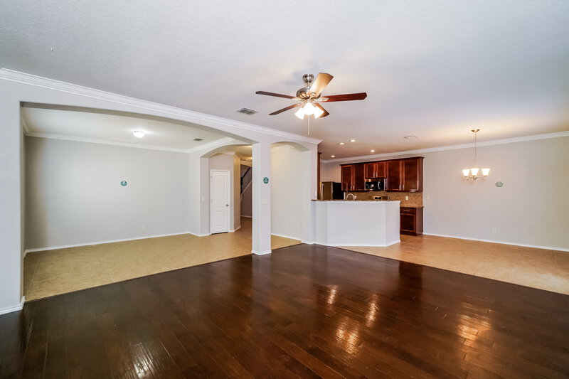 2,070/Mo, 419 Tequila Rnch San Antonio, TX 78245 Living Room View 2