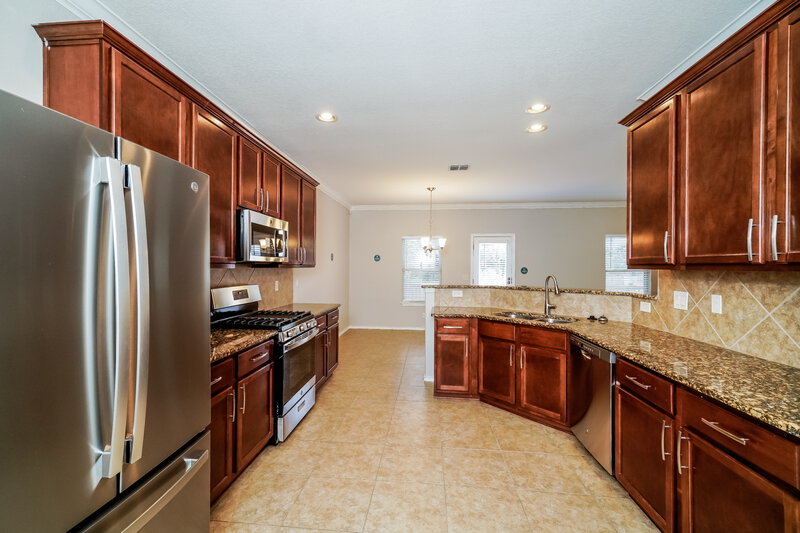 2,070/Mo, 419 Tequila Rnch San Antonio, TX 78245 Kitchen View