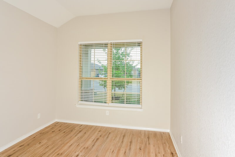 1,625/Mo, 3210 Saylers Crk San Antonio, TX 78245 Bedroom View