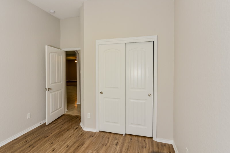 1,625/Mo, 3210 Saylers Crk San Antonio, TX 78245 Bedroom View 2