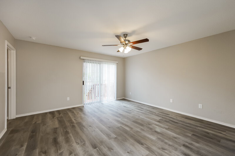 1,740/Mo, 2742 Moon Rock Converse, TX 78109 Living Room View 2
