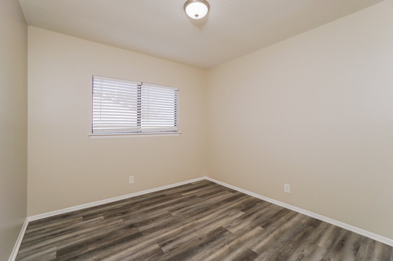 1,635/Mo, 4122 Sunrise Cove Dr San Antonio, TX 78244 Bedroom View 2