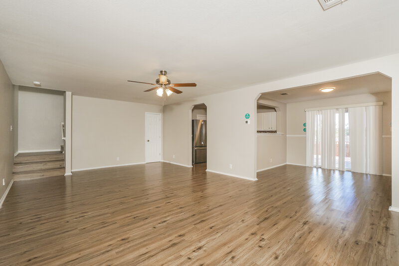 1,555/Mo, 223 Mallow Grv San Antonio, TX 78253 Living Room View 2