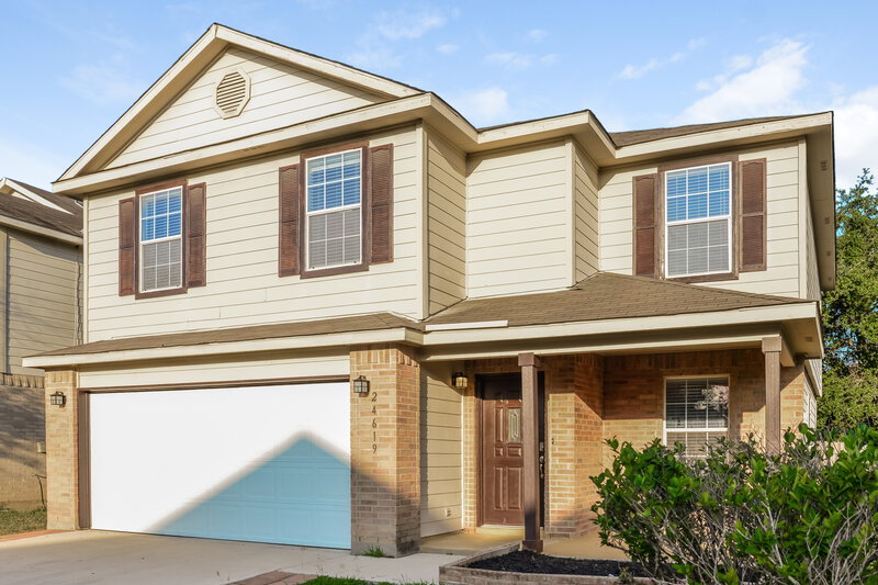 2,025/Mo, 24619 Magnolia Fls San Antonio, TX 78261 Front View
