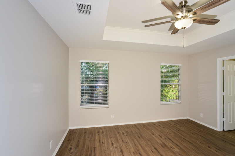 2,025/Mo, 24619 Magnolia Fls San Antonio, TX 78261 Main Bedroom View 2