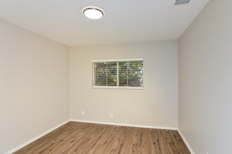 2,025/Mo, 24619 Magnolia Fls San Antonio, TX 78261 Bedroom View