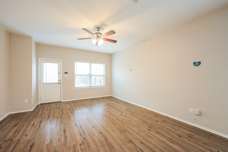 1,910/Mo, 2210 Marbach Woods San Antonio, TX 78245 Living Room View