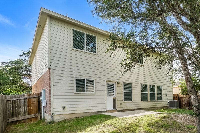 1,690/Mo, 12642 Sunny Wonder San Antonio, TX 78253 Rear View