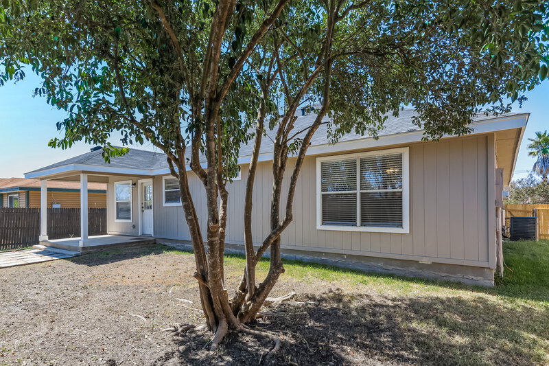 1,845/Mo, 4506 River Brook Dr San Antonio, TX 78244 Rear View