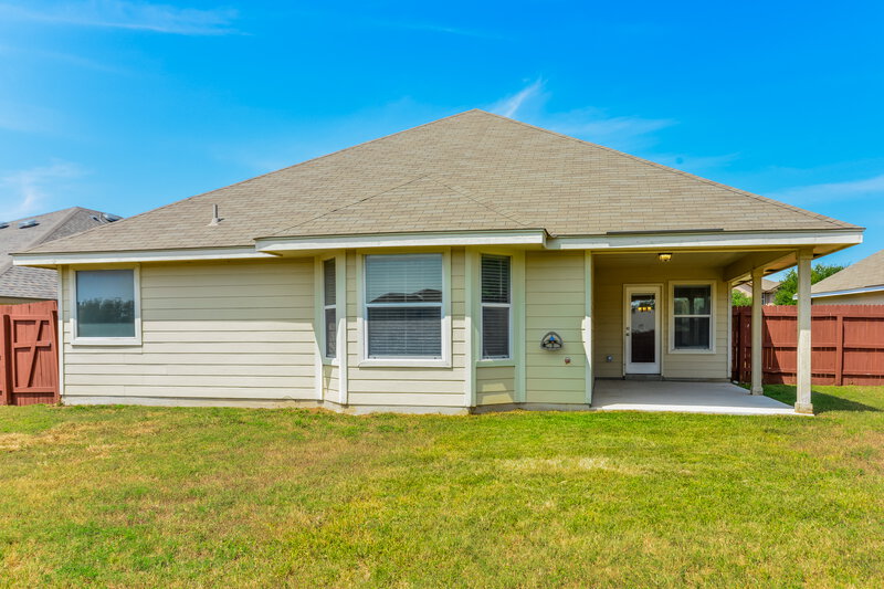 2,255/Mo, 3018 Thunder Gulch San Antonio, TX 78245 Rear View