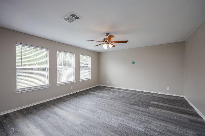 2,065/Mo, 5015 Brazoswood San Antonio, TX 78244 Living Room View