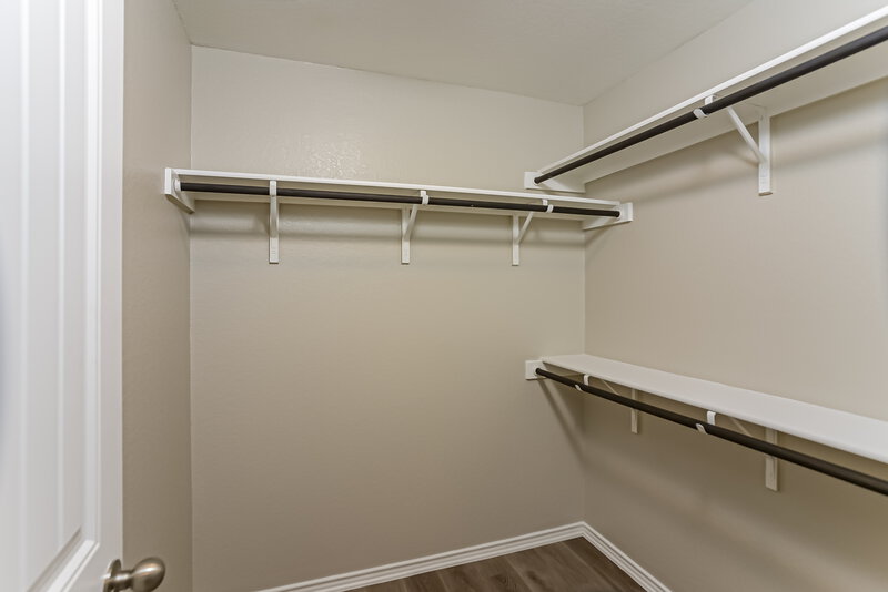 2,120/Mo, 8806 Double Oak San Antonio, TX 78254 Walk In Closet View