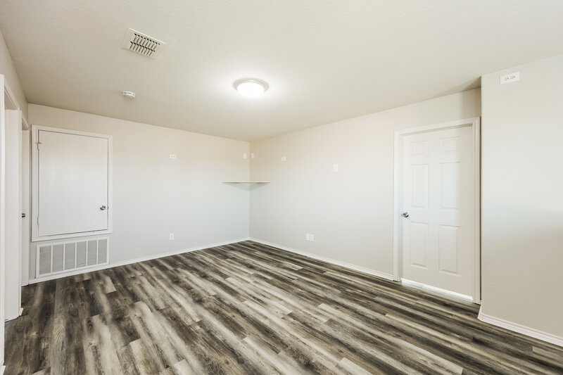 2,015/Mo, 335 Passerina Spur Selma, TX 78154 Family Room View