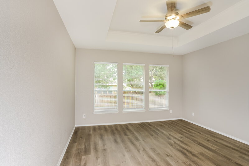 2,190/Mo, 7602 Mission Ledge Boerne, TX 78015 Main Bedroom View 2