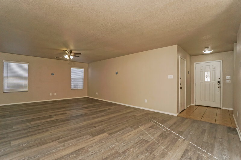 1,765/Mo, 9331 Maple Silver San Antonio, TX 78254 Misc View 4