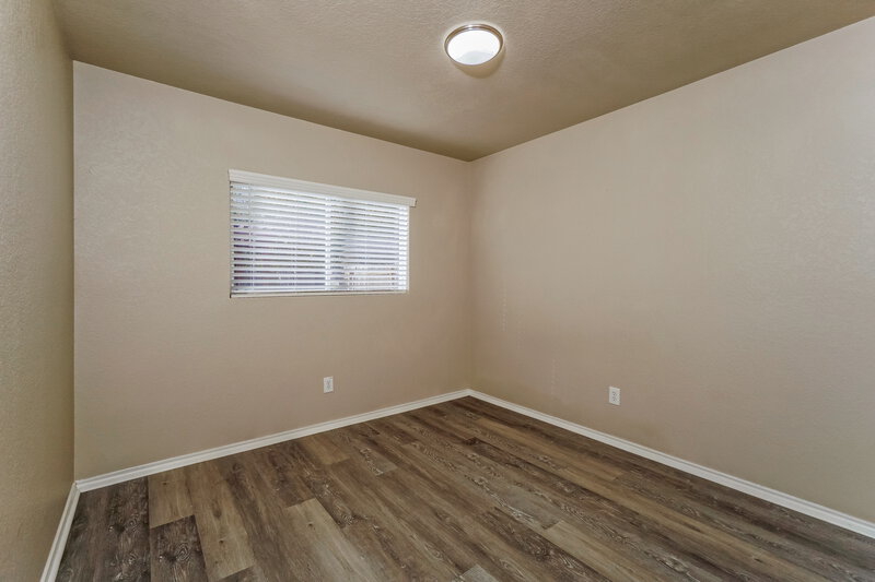 2,550/Mo, 9331 Maple Silver San Antonio, TX 78254 Bedroom View