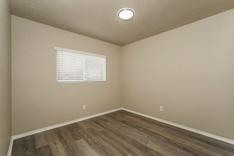 1,640/Mo, 9331 Maple Silver San Antonio, TX 78254 Bedroom View 3