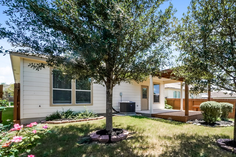 2,370/Mo, 27415 Lasso Bnd San Antonio, TX 78260 Rear View 2