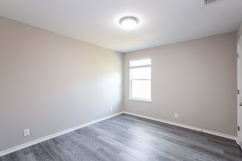 2,240/Mo, 8811 Mustang Pass San Antonio, TX 78254 Bedroom View 4